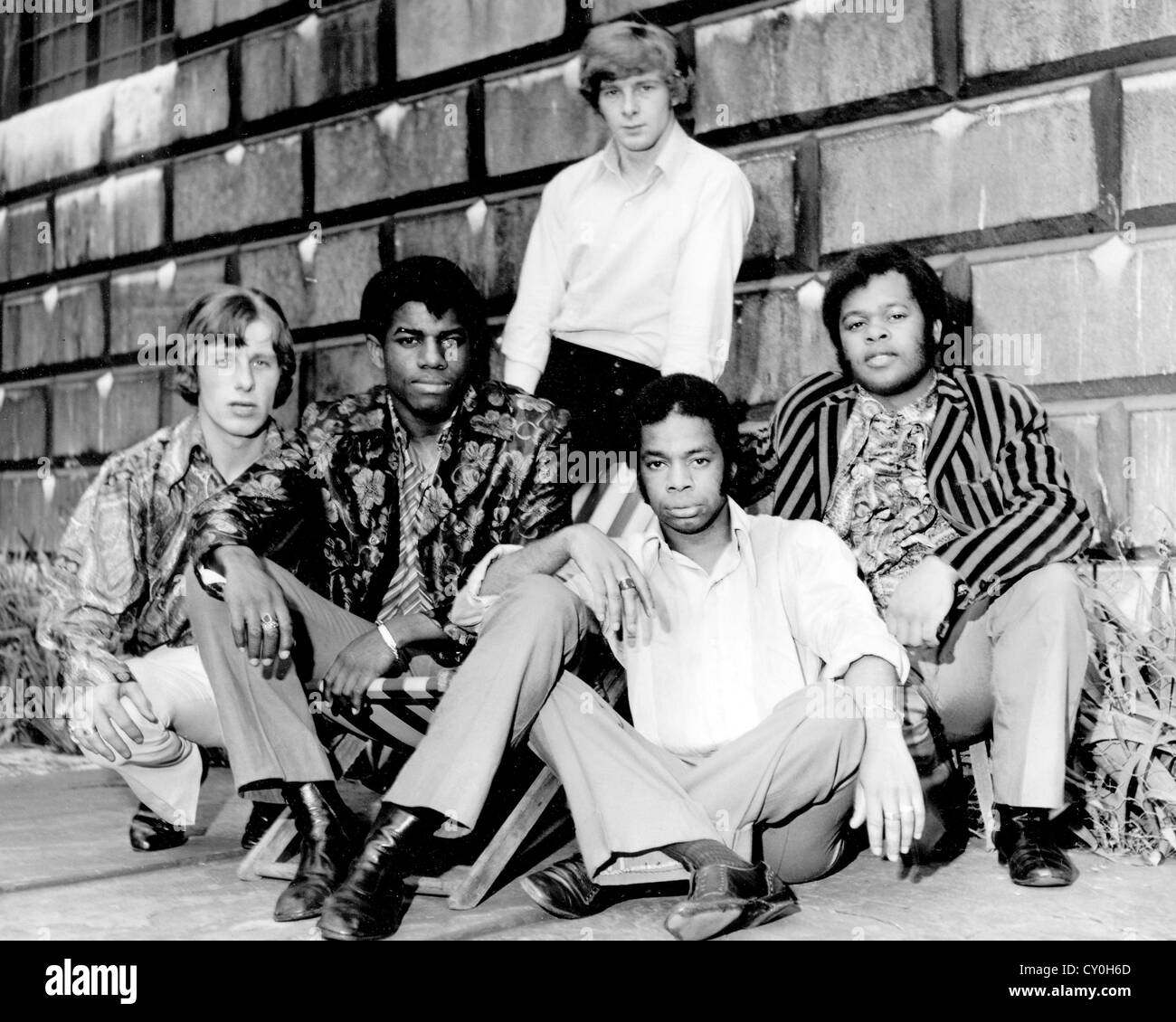 Le groupe pop britannique égale en mai 1968. Voir la description ci-dessous pour les noms. Photo Tony Gale Banque D'Images