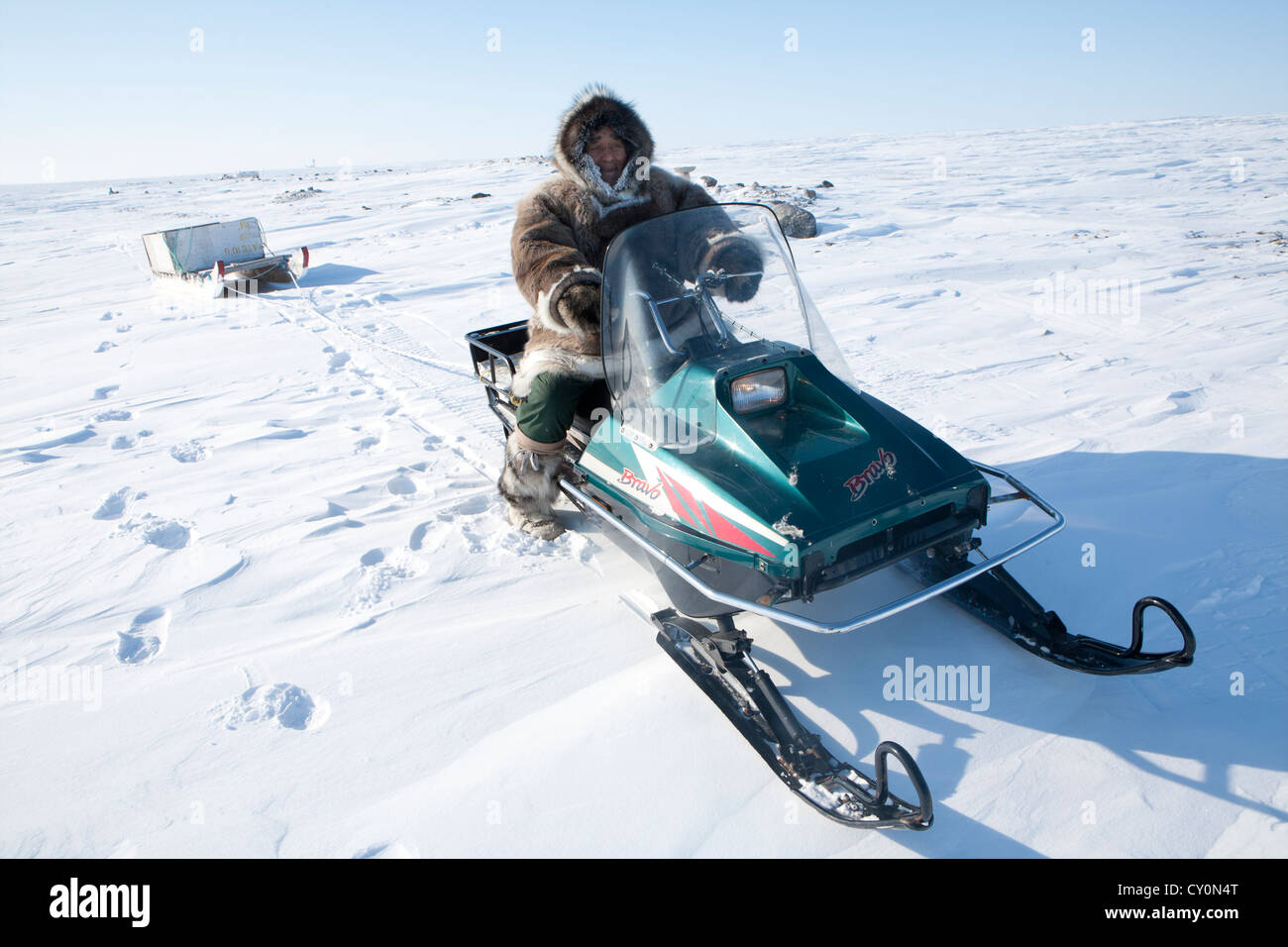 Scooter de neige au pôle nord Banque D'Images
