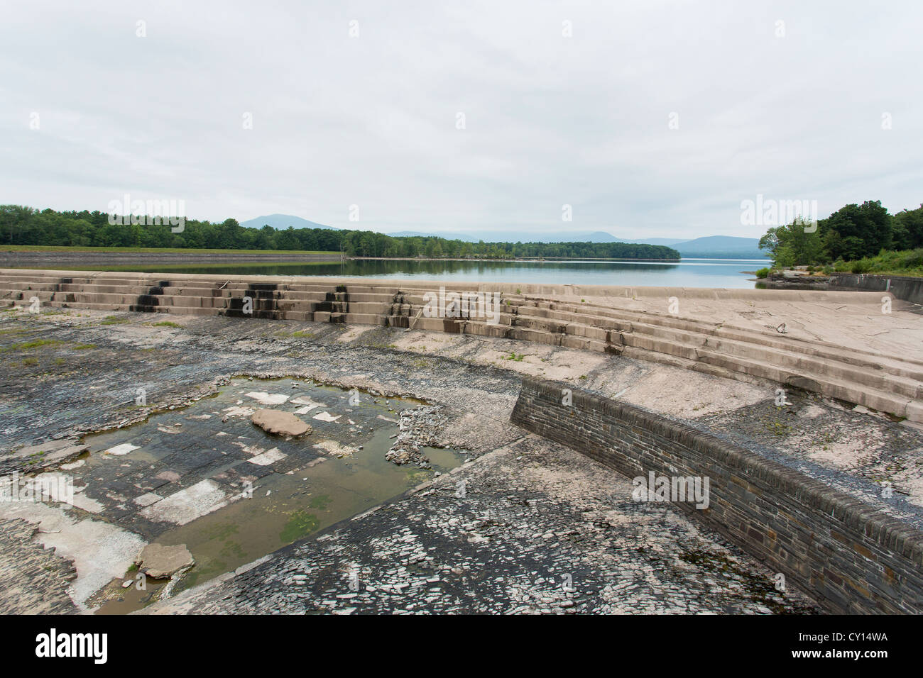 Barrage de Olivebridge Réservoir Ashokan approvisionne des bassins hydrographiques Catskill, New York Banque D'Images