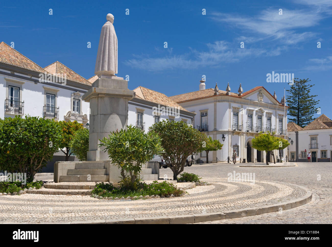 Portugal, Algarve, Faro, la place largo da Sé Banque D'Images