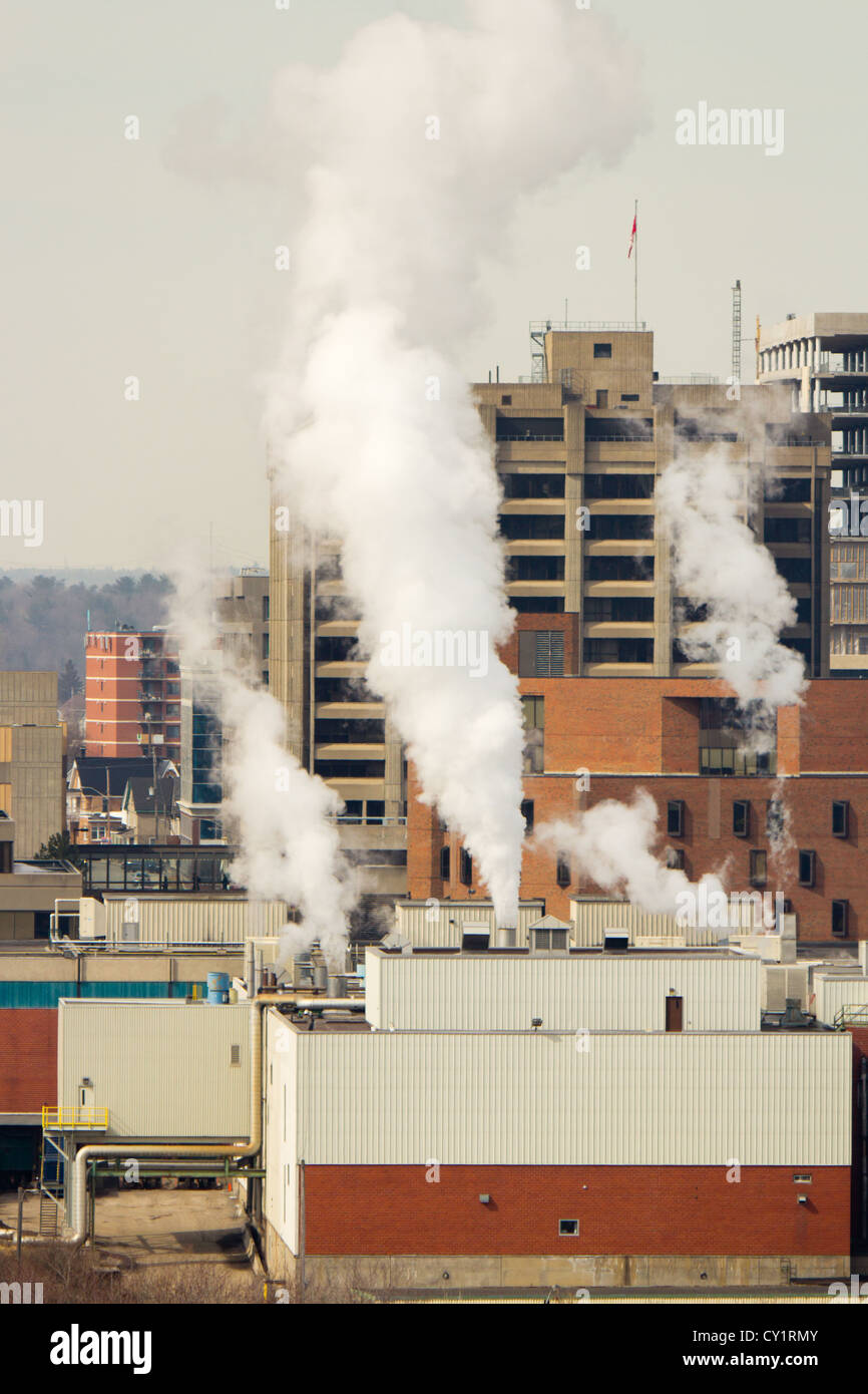 La pollution du centre ville Banque de photographies et d’images à ...