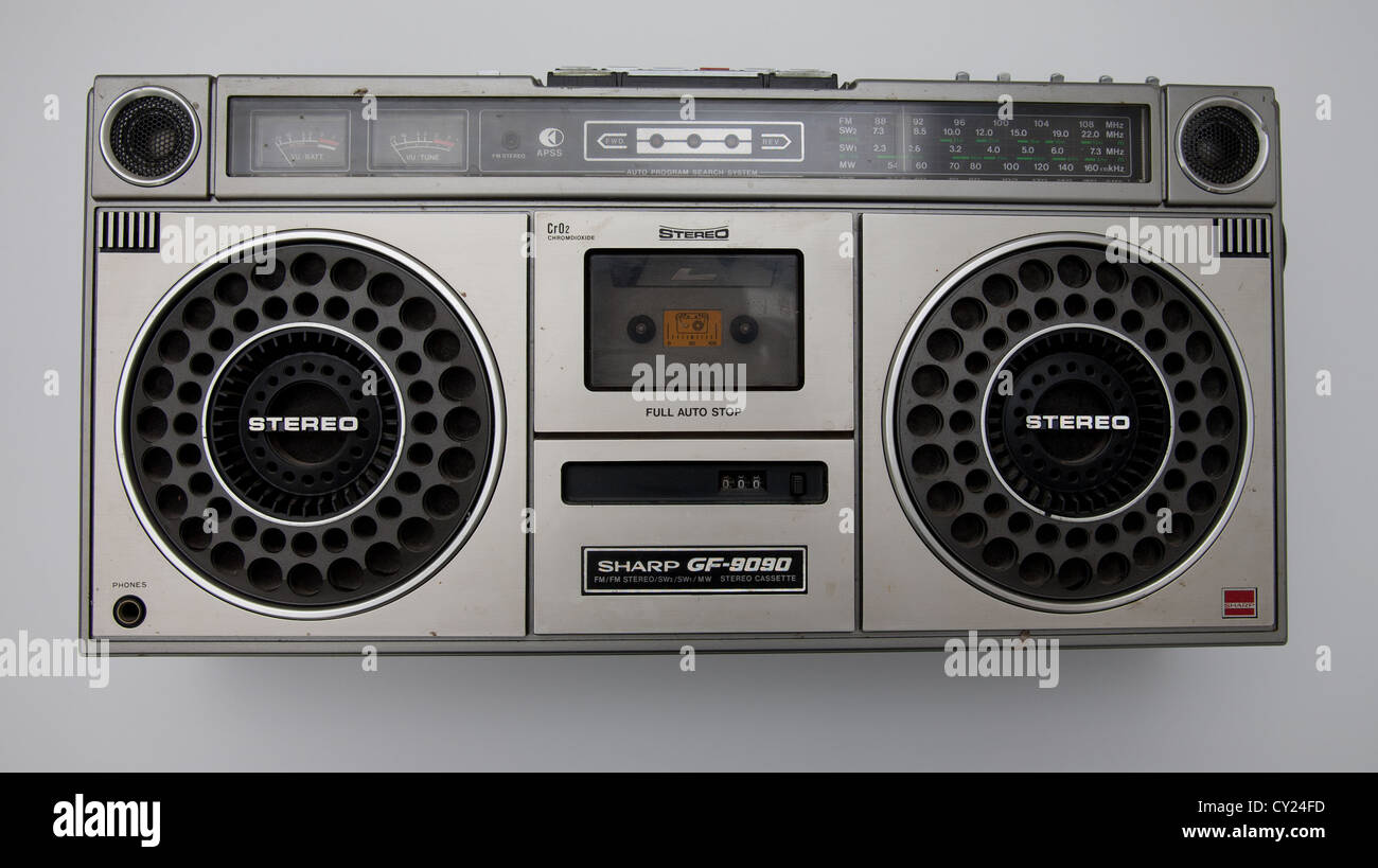 Radio cassette player Banque de photographies et d'images à haute  résolution - Alamy