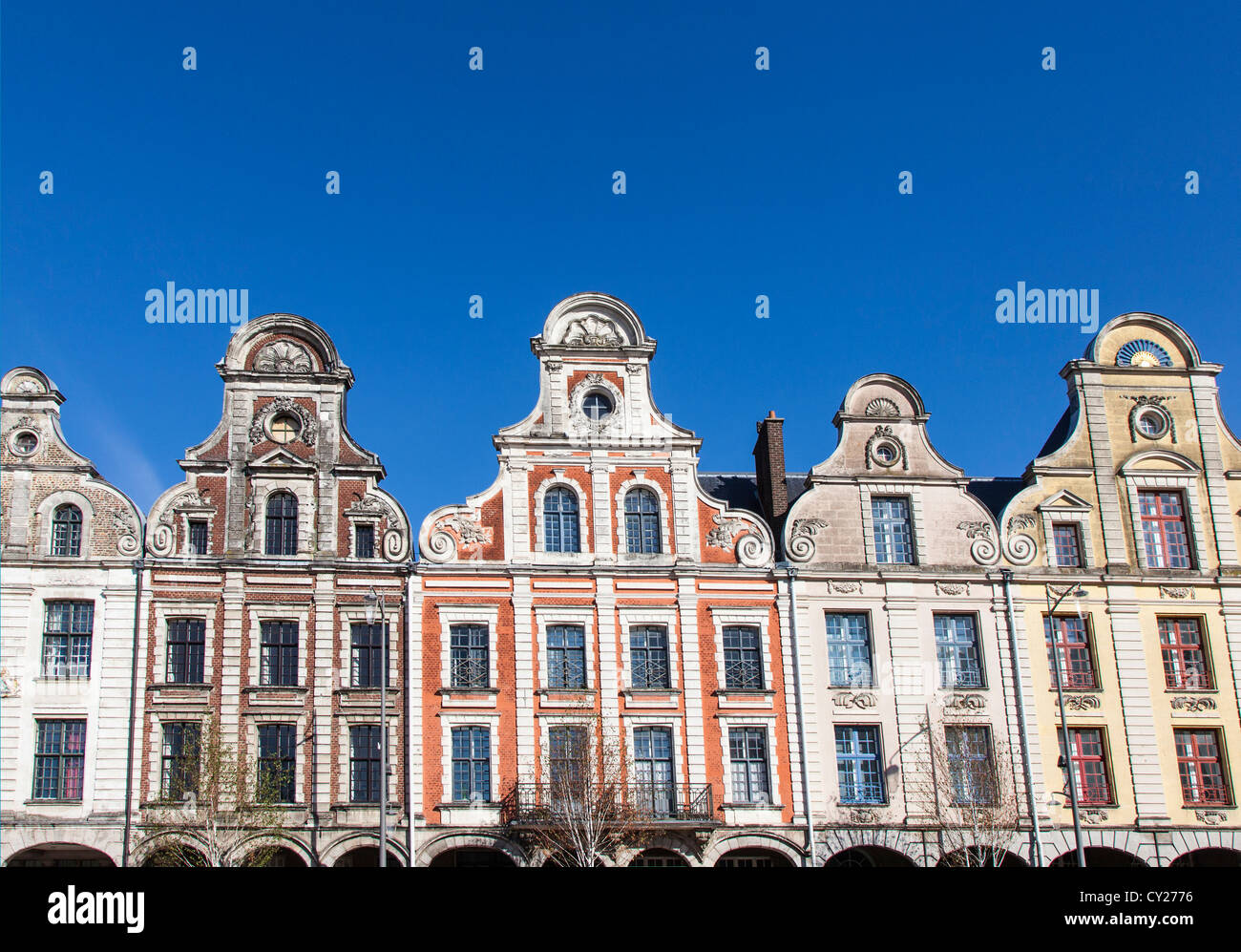 Façades de bâtiment baroque flamand, Arras Nord Pas de Calais, France Banque D'Images