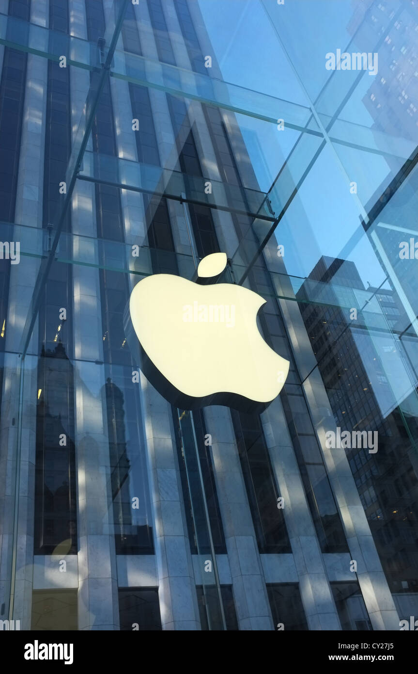 Boutique Apple Store logo verre New York Banque D'Images