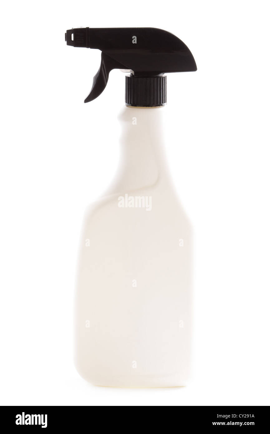 Le produit de nettoyage en bouteille en plastique avec Buse et tête de pulvérisation noir isolé sur fond blanc Banque D'Images