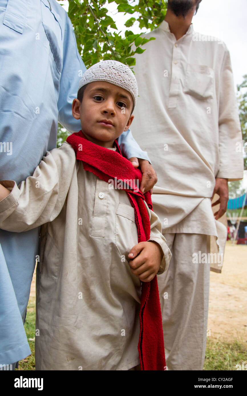 Garçon musulman à Islamabad, Pakistan Banque D'Images