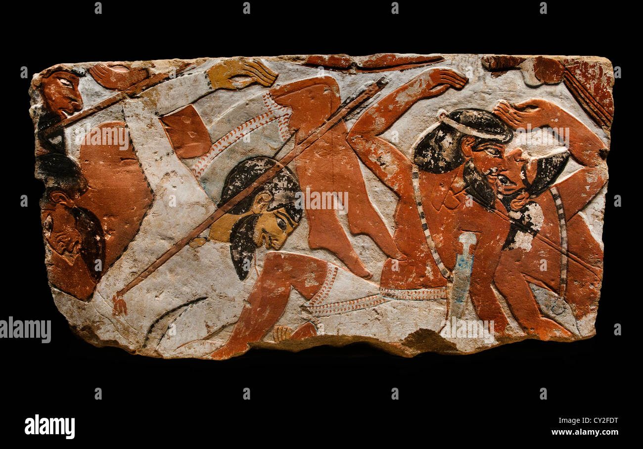 Scène de bataille de secours soldats guerre Pharaon Aménophis II g 18 1427-1400 Dynastie calcaire de la C.-B. L'Égypte Banque D'Images
