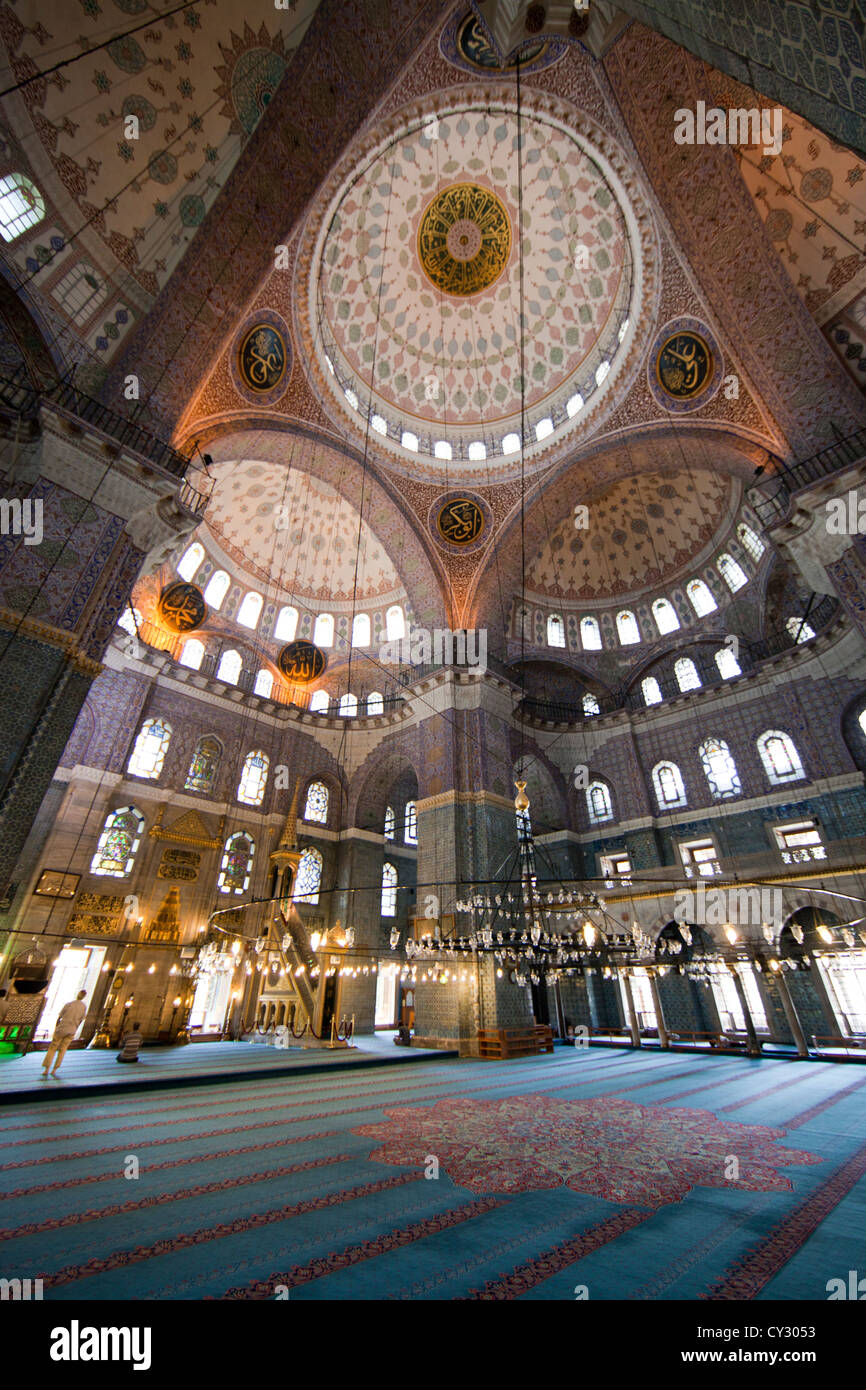 L'intérieur du Sultan Ahmed (mosquée bleue), Istanbul Banque D'Images L'intérieur du Sultan Ahmed (mosquée bleue), Istanbul Banque D'Images