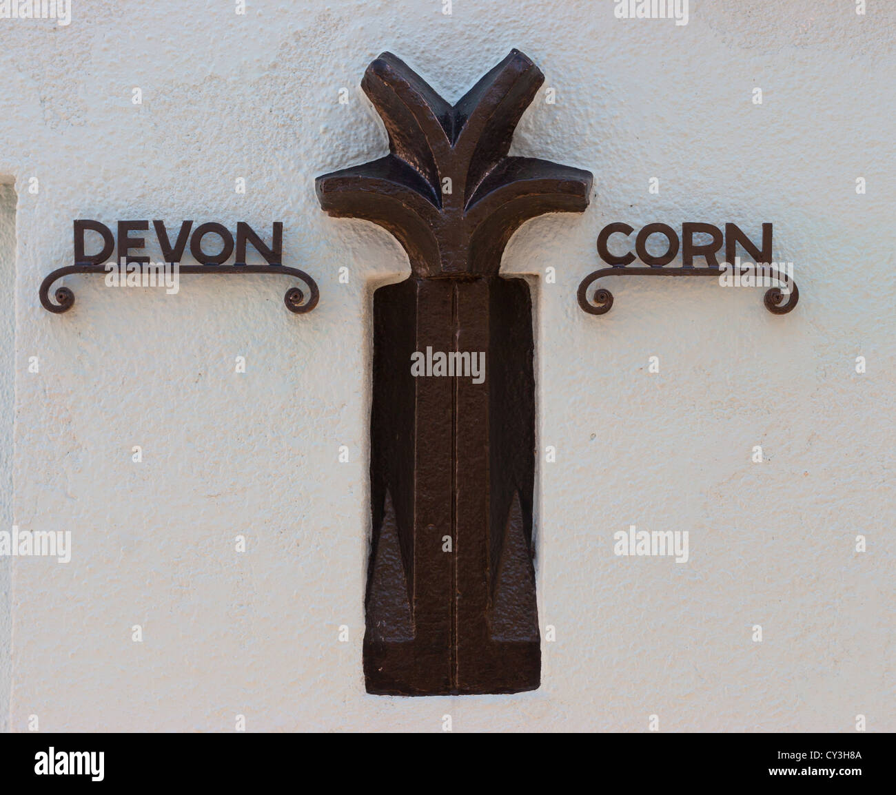 L'ancien comté de Cornwall Devon frontière à Kingsand, près de Torpoint, Sud-Est, Cornwall, United Kingdom Banque D'Images