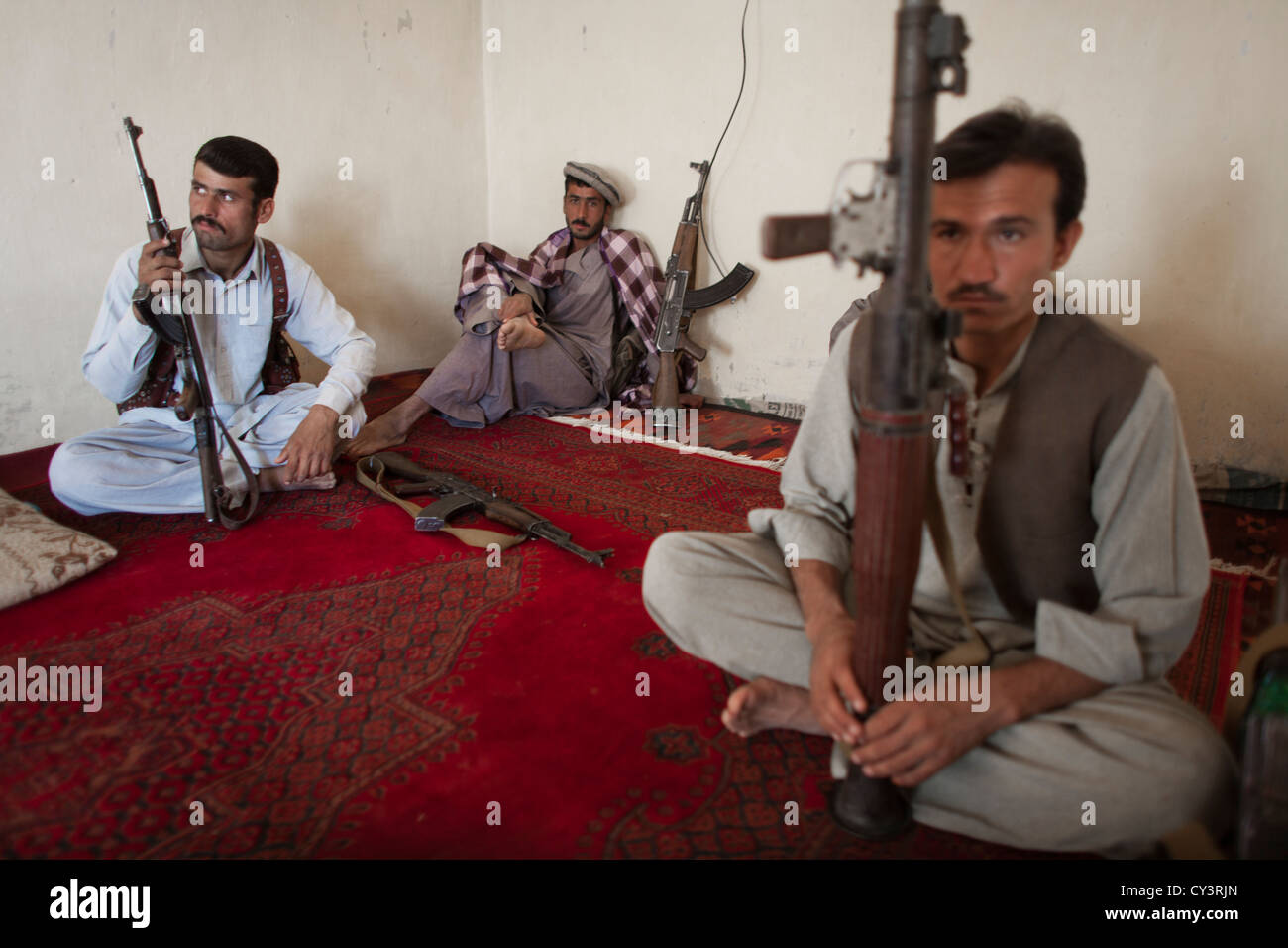 Environ 10,000 combattants Arbaki(seigneurs) dans la province de Kunduz. Banque D'Images