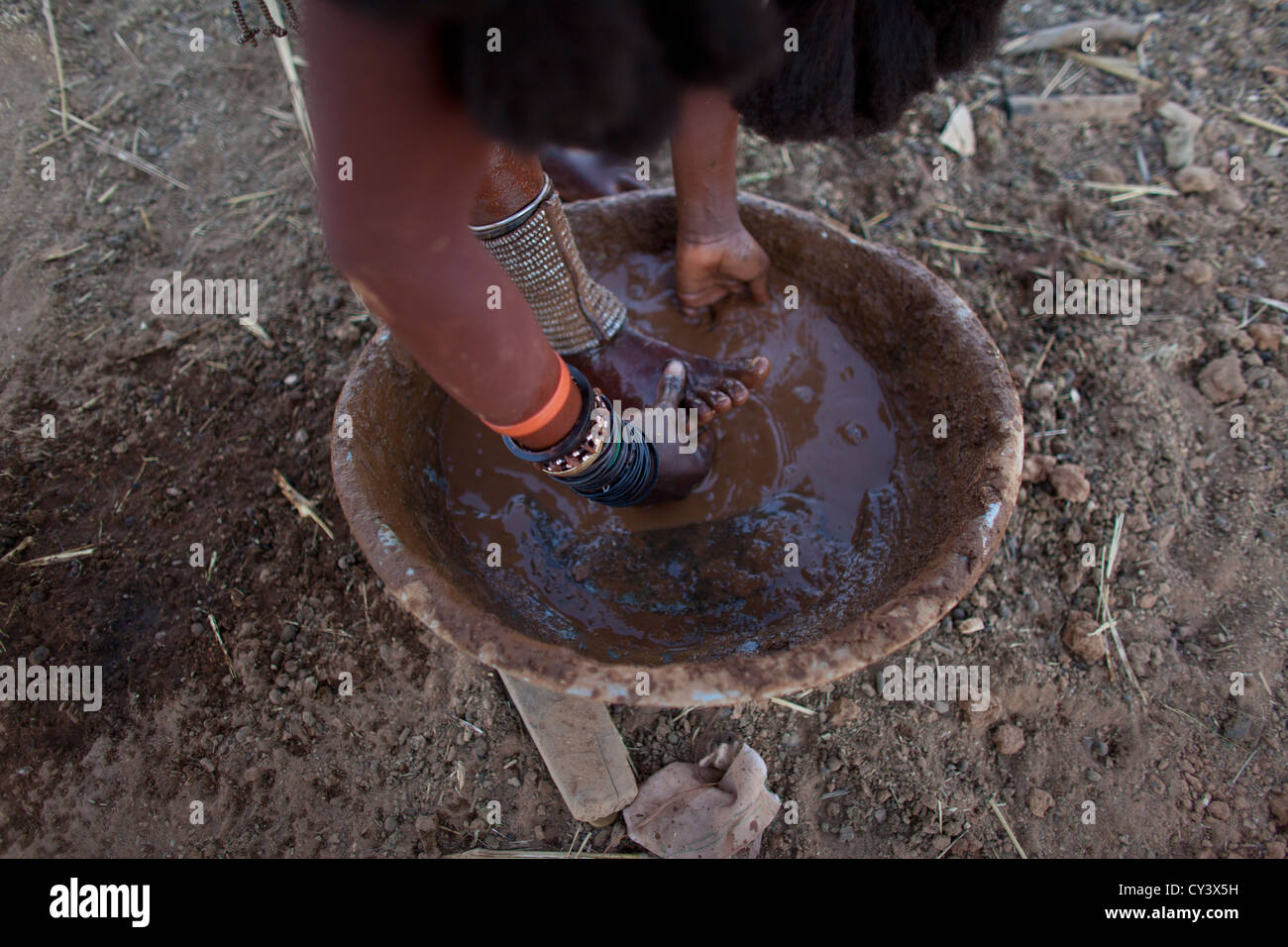 Tribu Himba en Namibie. Banque D'Images