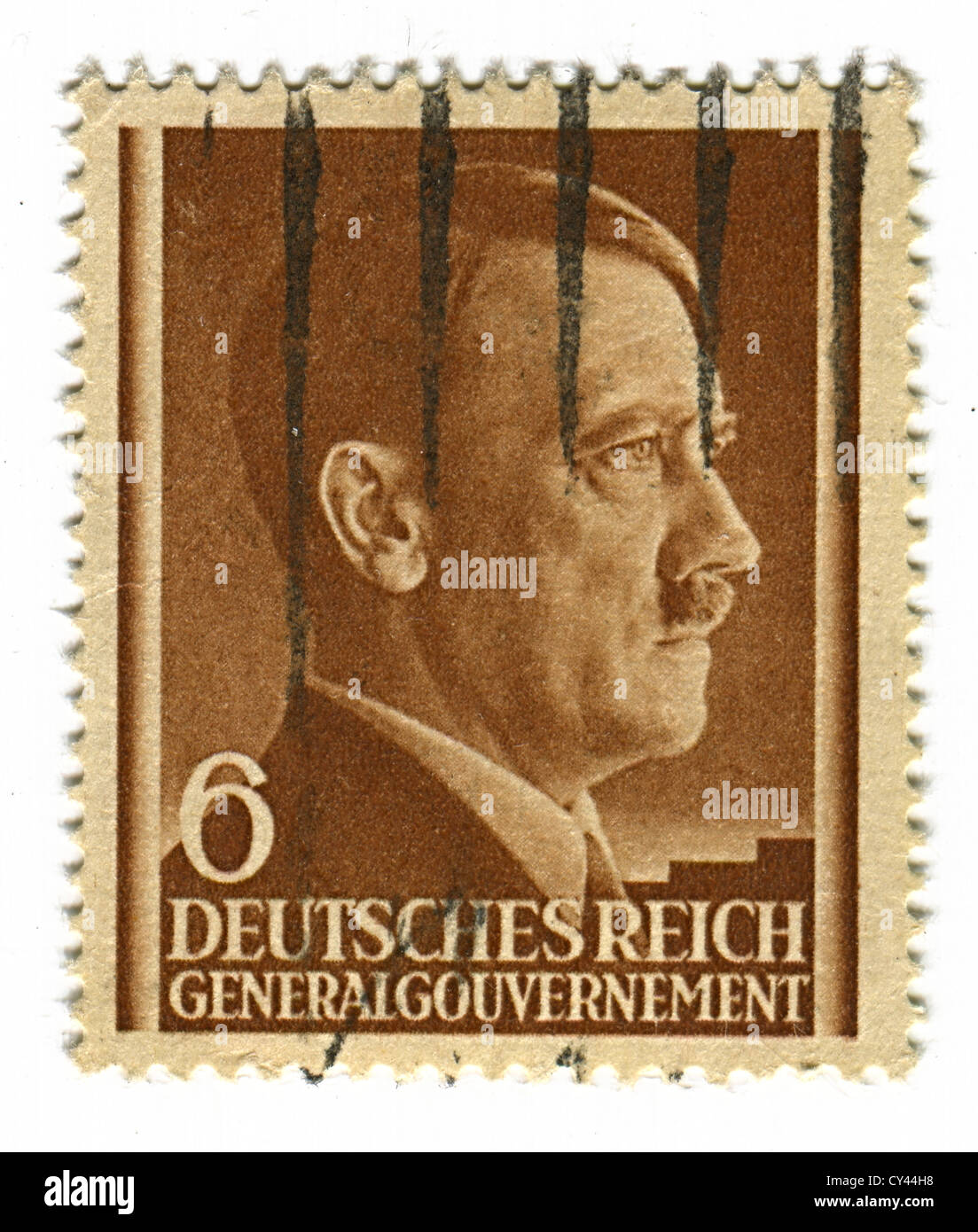 Allemagne - circa 1943 : timbre imprimé en Allemagne montre image d'Adolf Hitler était un homme politique allemand. Banque D'Images
