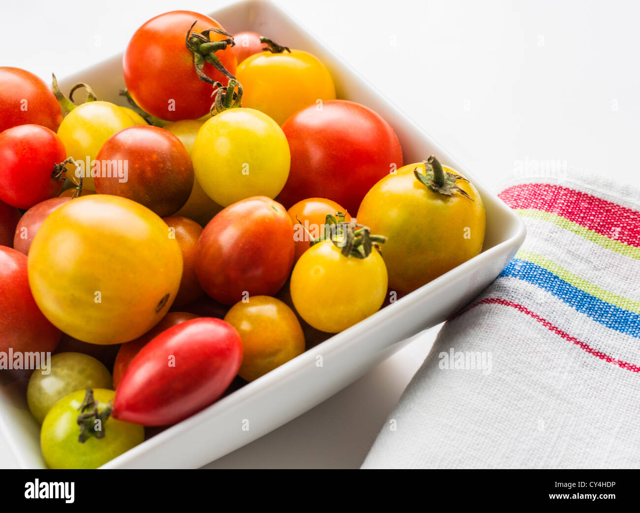 USA, New Jersey, Jersey City, Heirloom tomatoes in, studio shot Banque D'Images