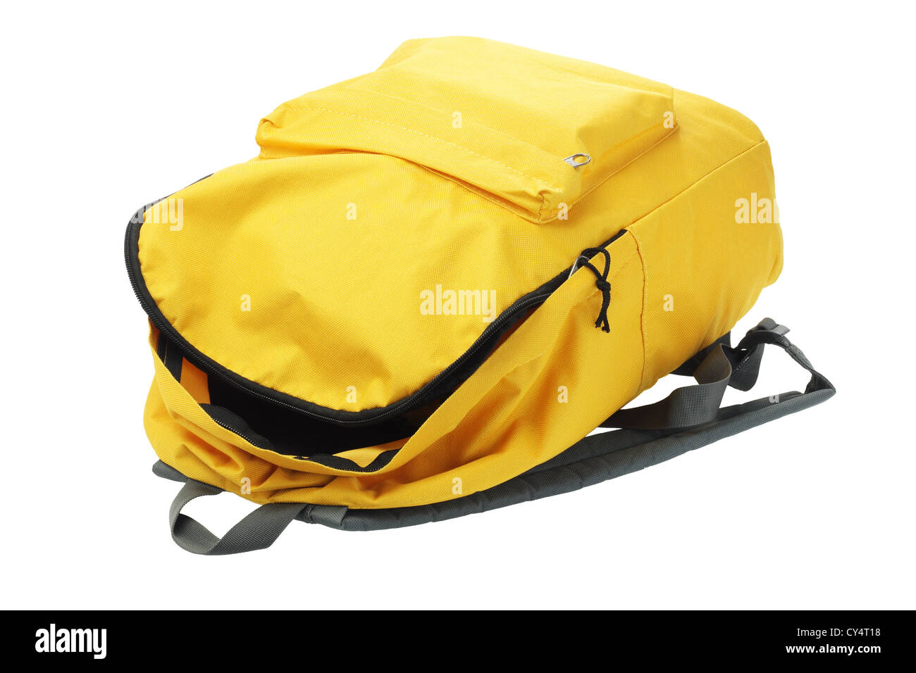 Sac à dos jaune ouvert allongé sur fond blanc Photo Stock - Alamy