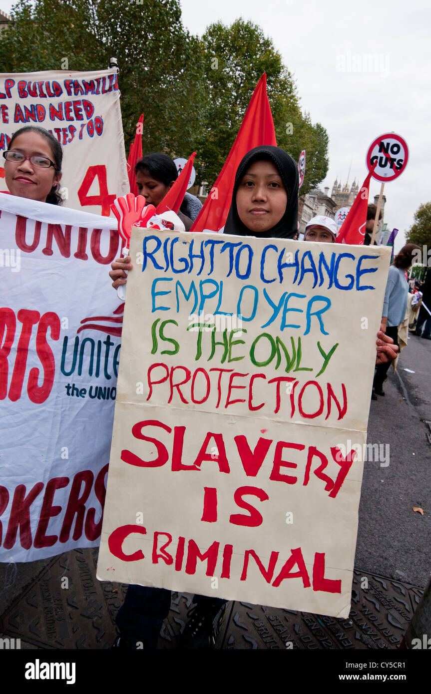 Anti-austérité et anti coupures protestation organisée par le TUC ont défilé dans le centre de Londres en octobre 2012 Banque D'Images