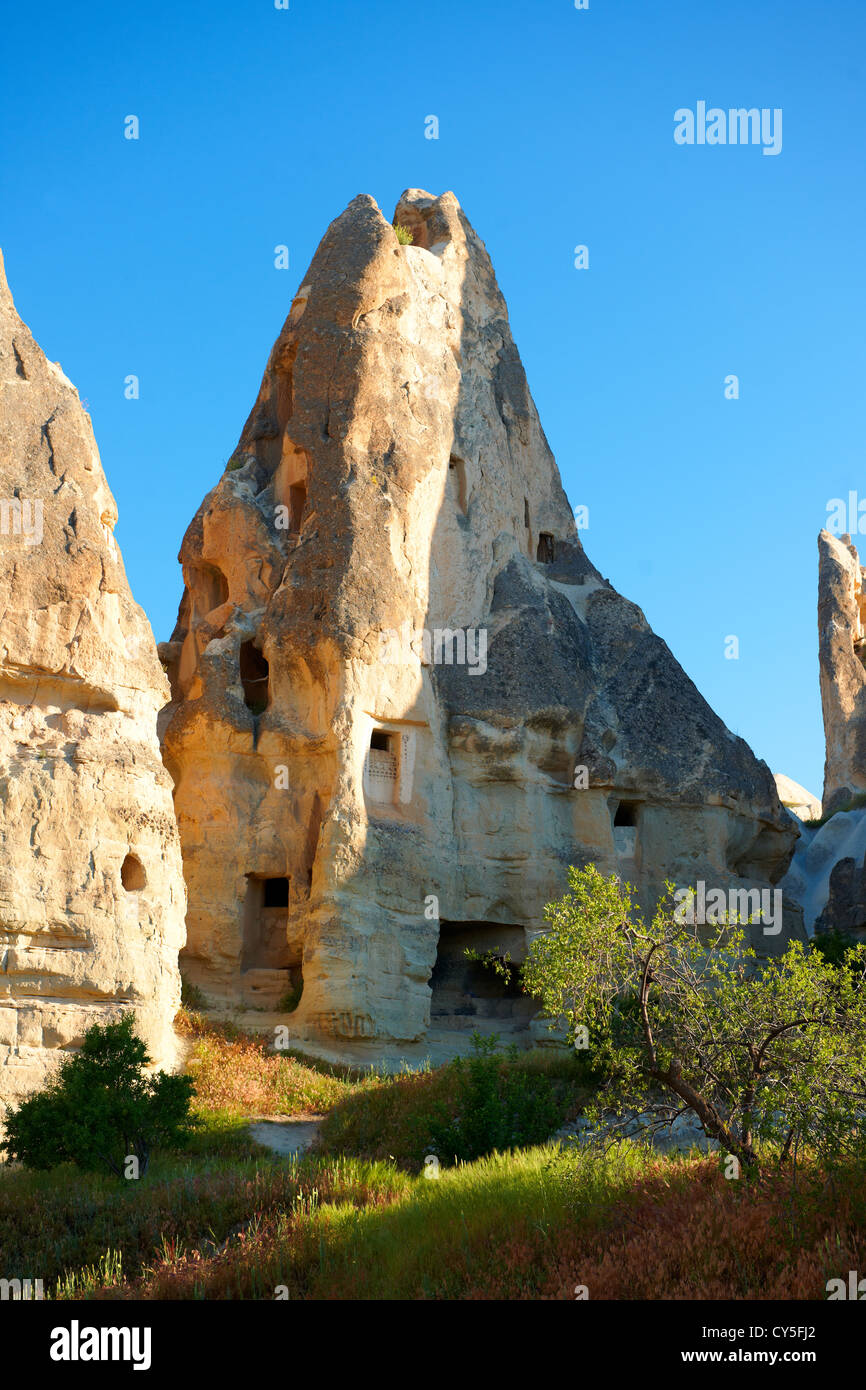 Formations rocheuses et cheminées de fées près de Goreme, Cappadoce Banque D'Images