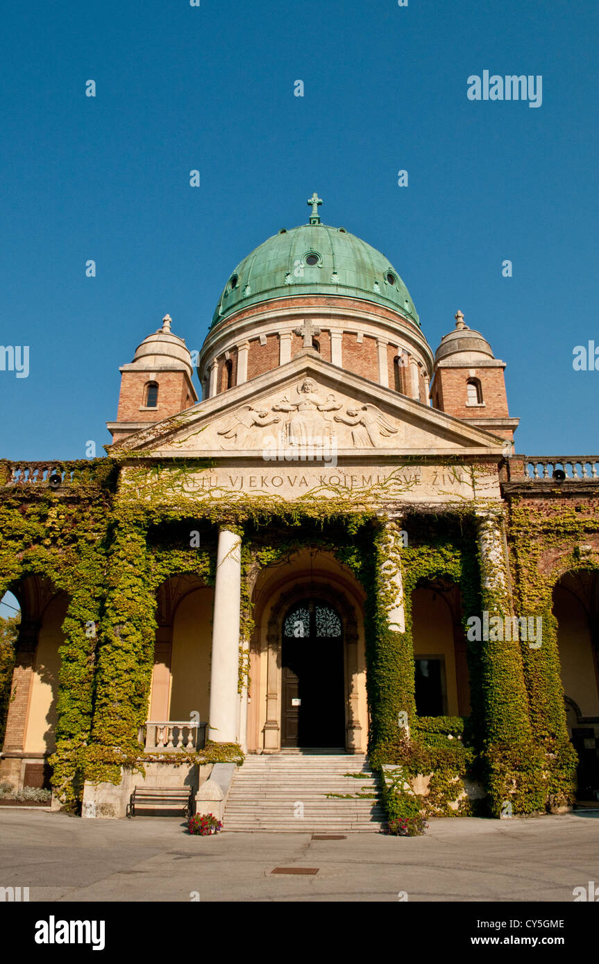 Église Cimetière Mirogoj, Zagreb, Croatie Banque D'Images