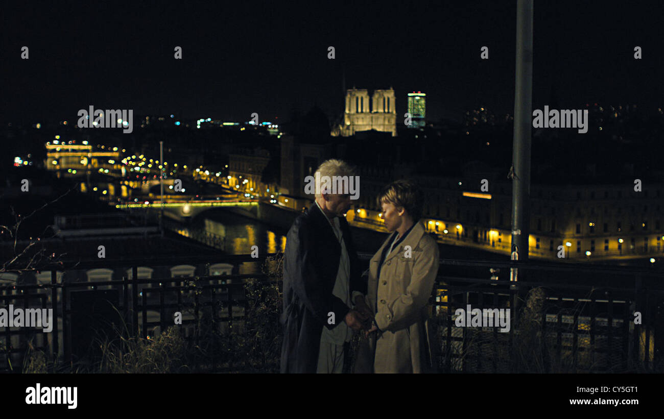 Les moteurs (2012) SAINT DENIS LAVANT, Kylie Minogue, Leos Carax (DIR) 007 COLLECTION MOVIESTORE LTD Banque D'Images