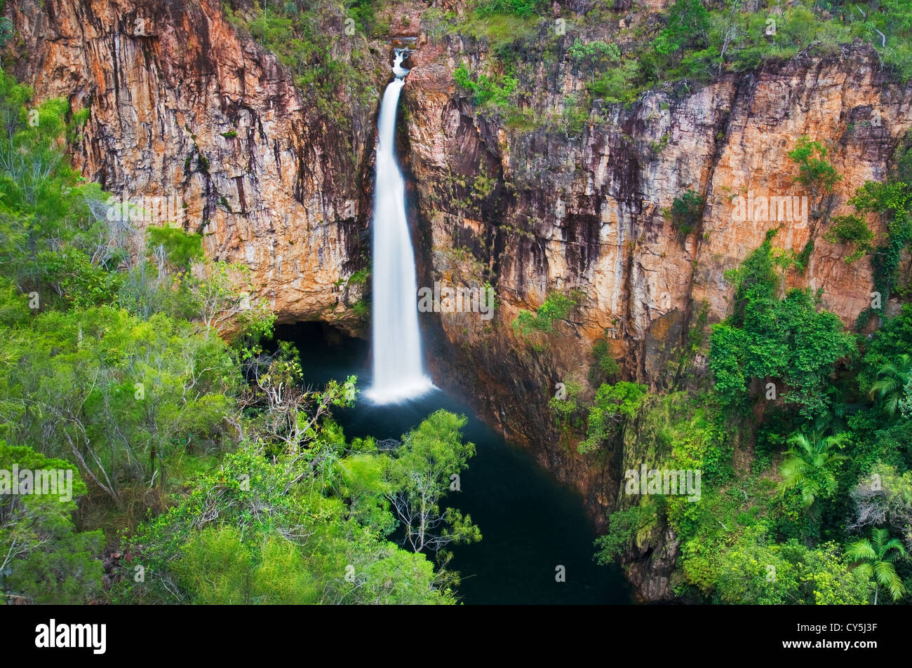 Tolmer Falls à la fin de la saison humide. Banque D'Images
