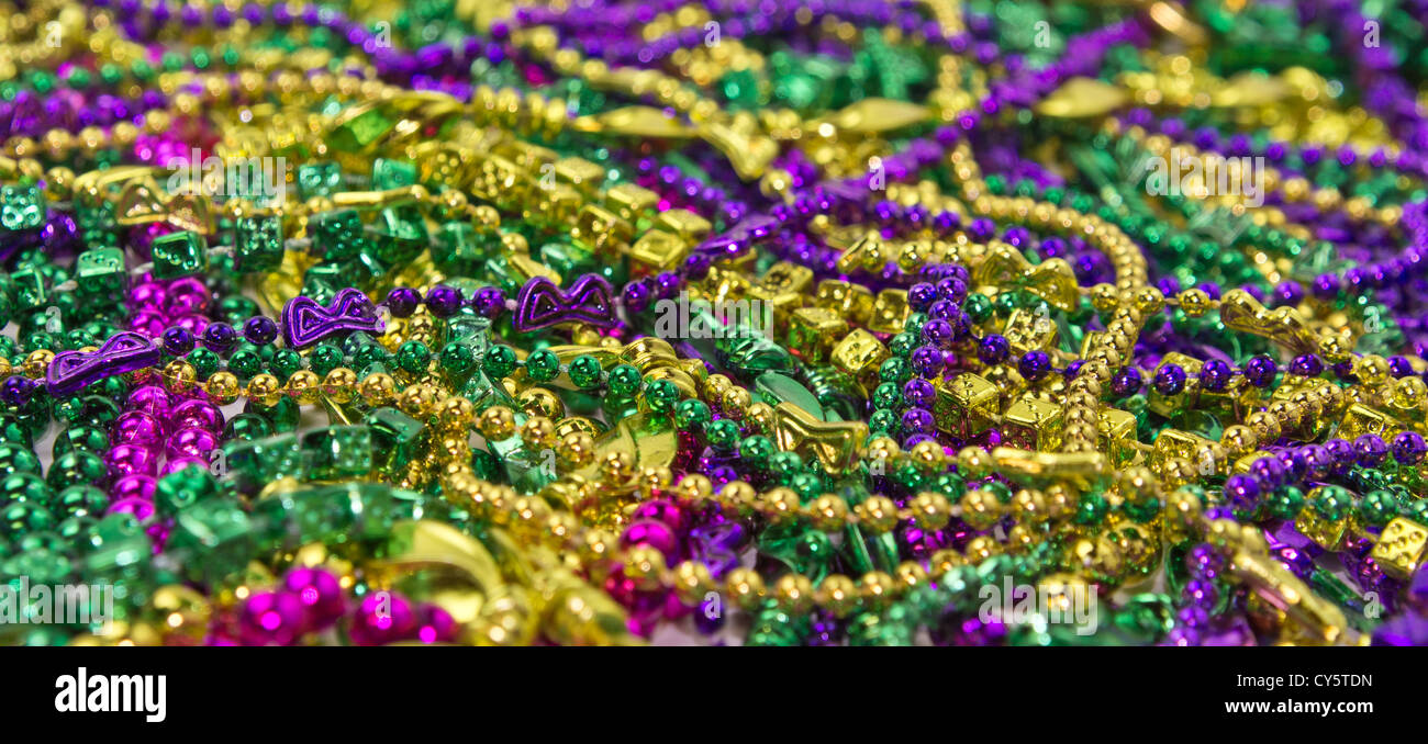 Arrière-plan de perles Mardi Gras colorés Banque D'Images