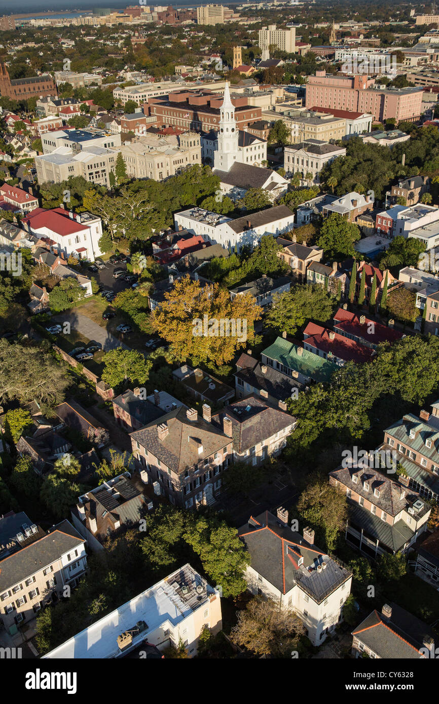 Vue aérienne du quartier historique de Charleston, en Caroline du Sud. Banque D'Images