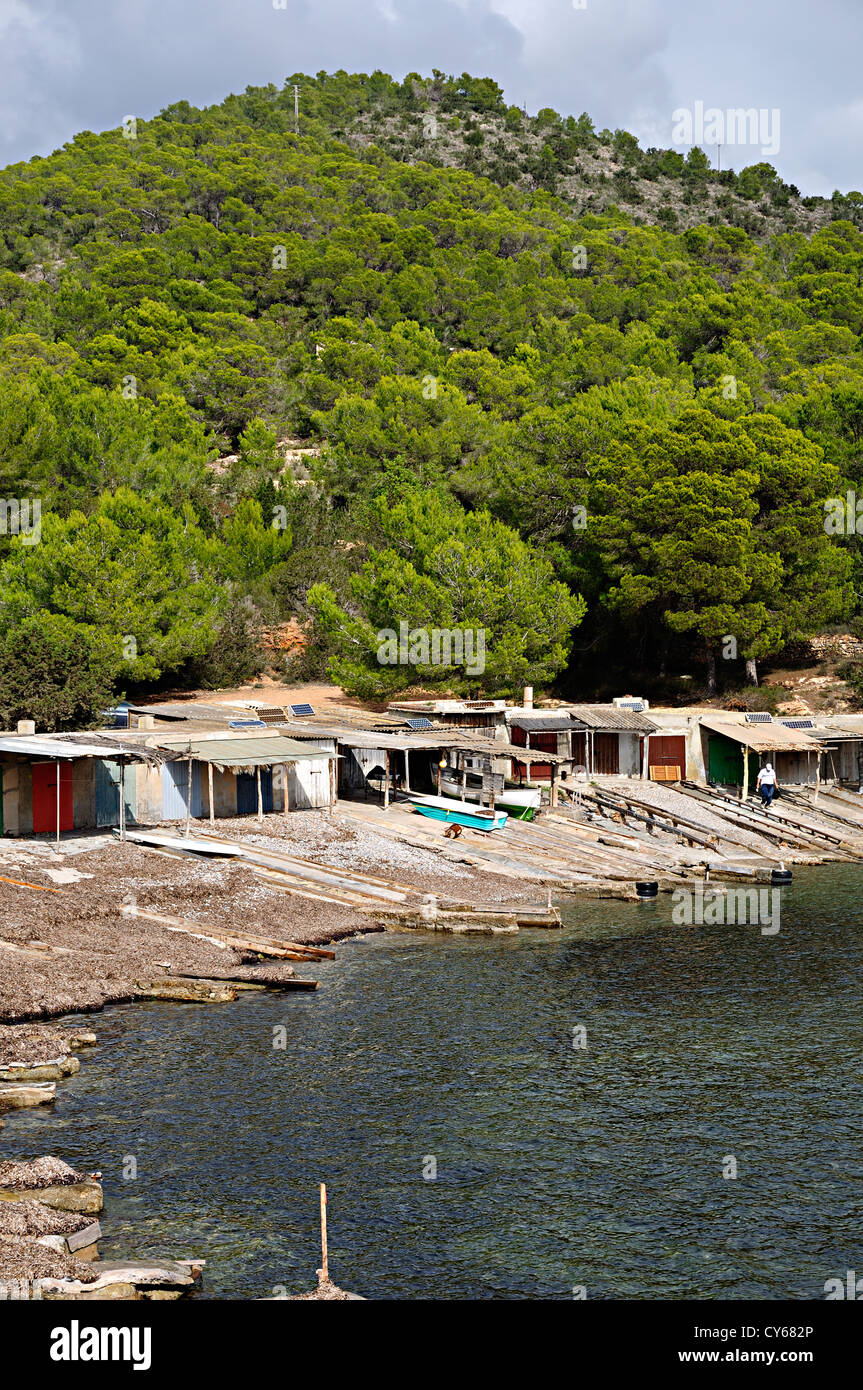 Maison De Pêcheur à Vendre Ibiza Cabane de pêcheur dans Sa Caleta. Ibiza, Baléares, Espagne Photo Stock -  Alamy