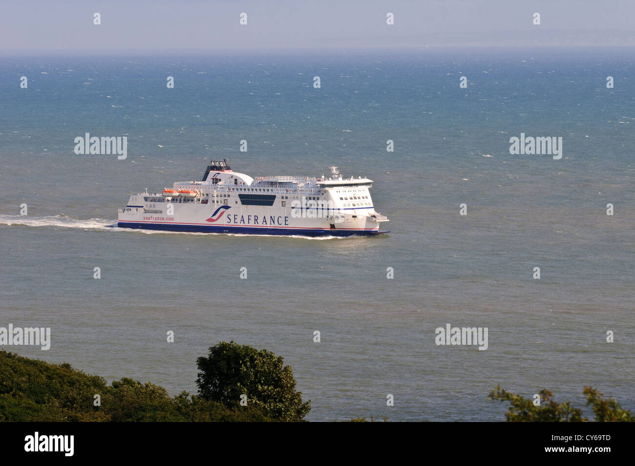 Un ferry transmanche Seafrance près de Dover Harbour dans le Kent. juin. Banque D'Images