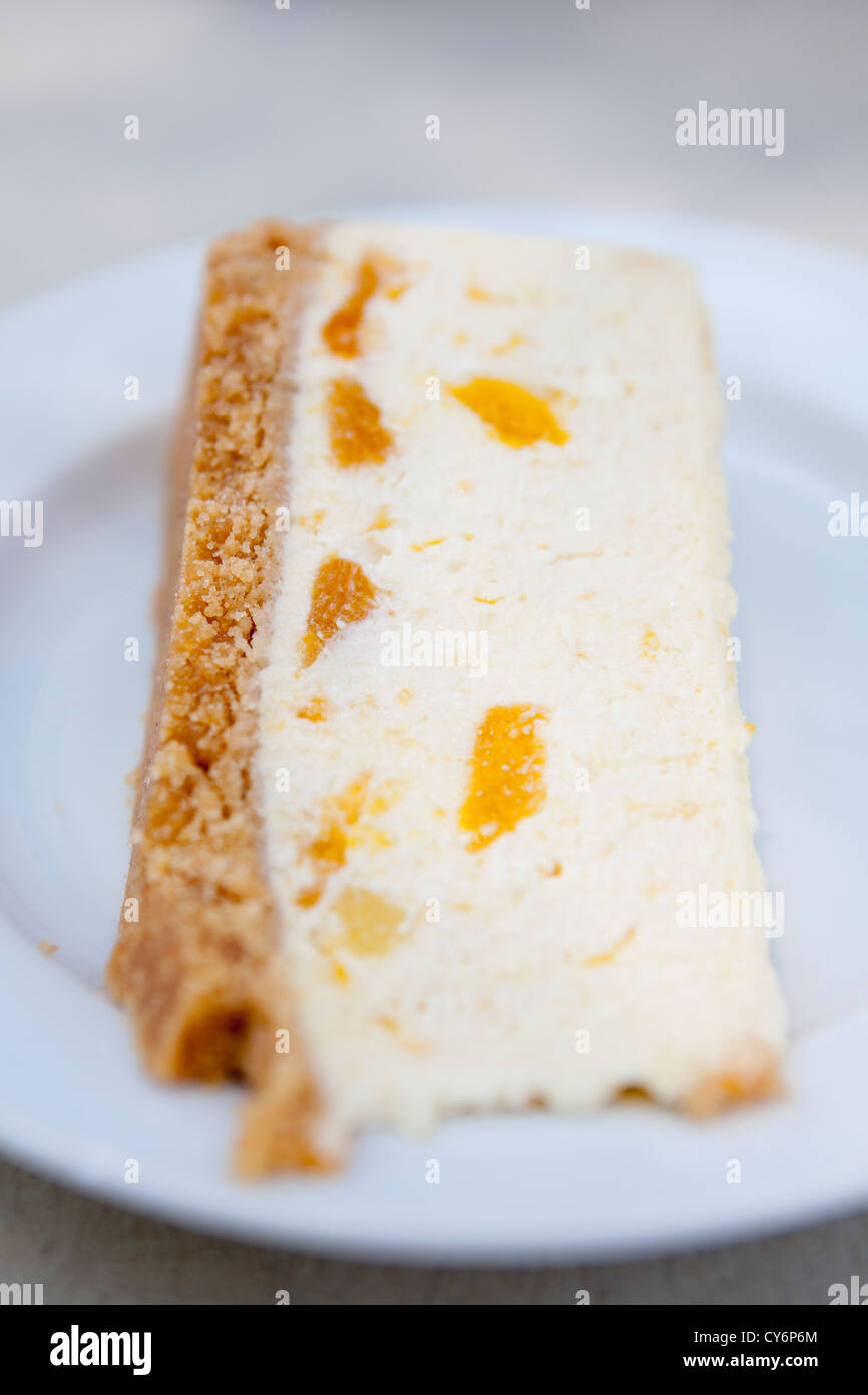 'Célèbre' cheesecake mangue du Litchfield Cafe à Litchfield National Park, Territoire du Nord, Australie. Banque D'Images