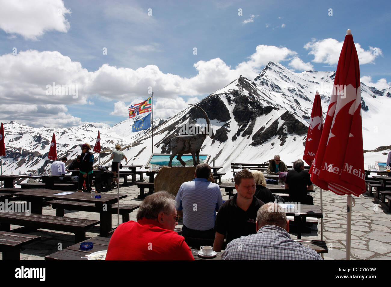 Restaurant view point le long de la Haute Route alpine du Grossglockner à Salzbourg,Autriche. Banque D'Images