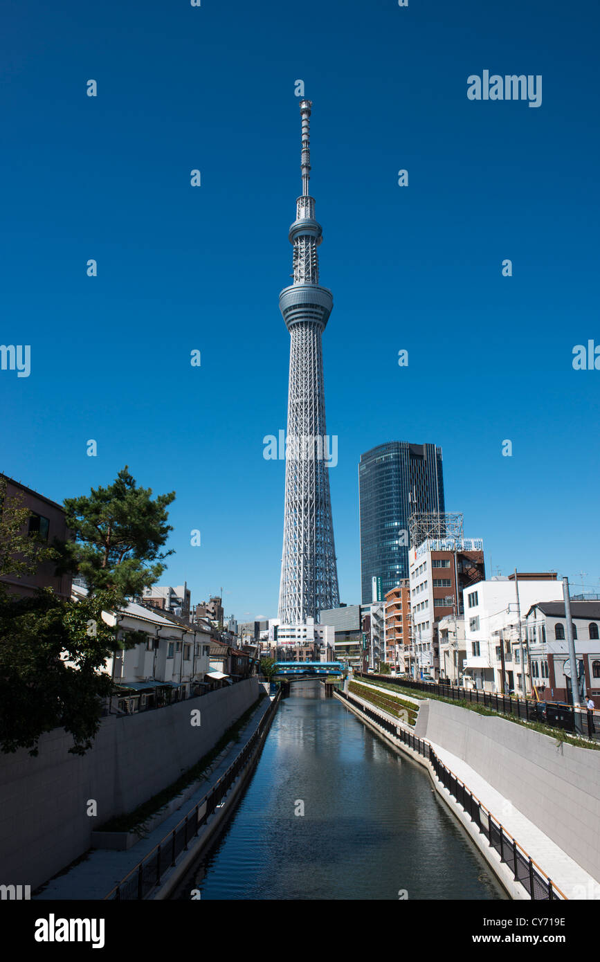 À Tokyo Skytree 634m, est la plus haute tour de radiodiffusion autonome dans le monde. Japon Tokyo Sumida Banque D'Images