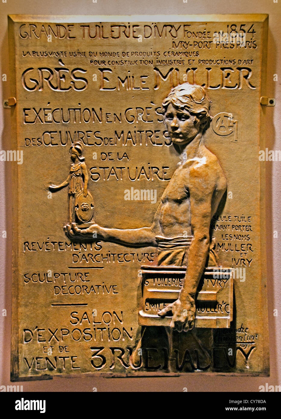 Publicité pour Muller Manufacture Grès Alexandre-Louis- Marie Charpentier 1897 Grès Français Sculpture 91 cm Banque D'Images