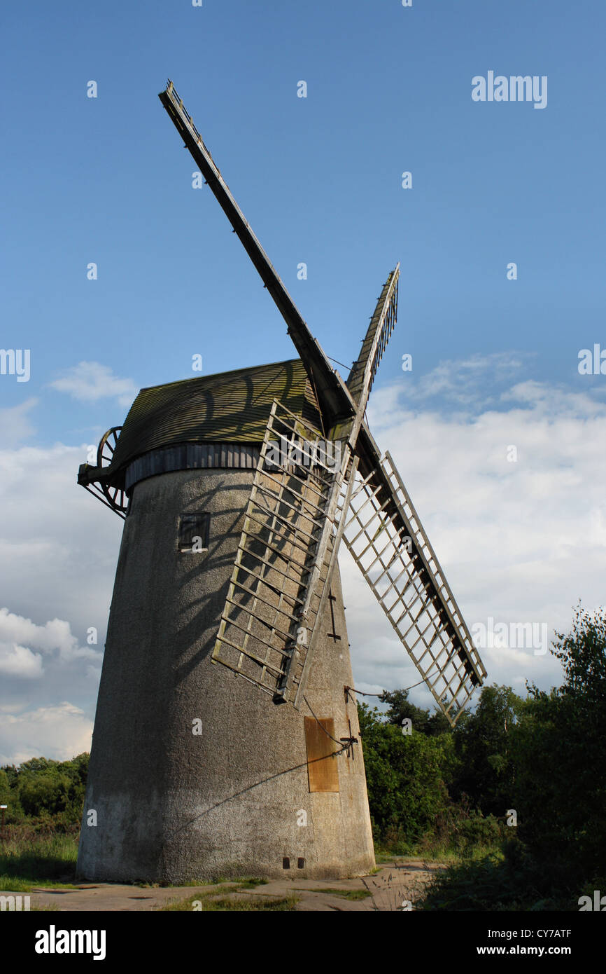 Bidston Windmill sur la Péninsule de Wirral Banque D'Images