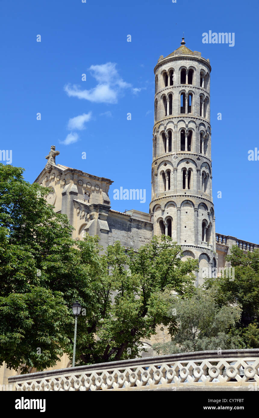 La tour Fenestrelle, Campanile, Belfry ou Tour du clocher et la cathédrale Saint-Théodorit Uzès Gard France Banque D'Images