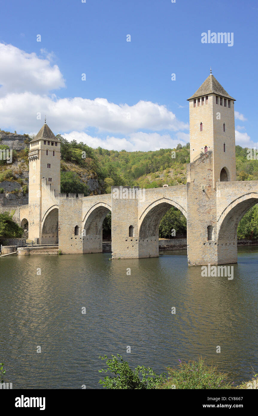 Pont gothique sur le Lot Valentre Cahors Pont Valentre Banque D'Images