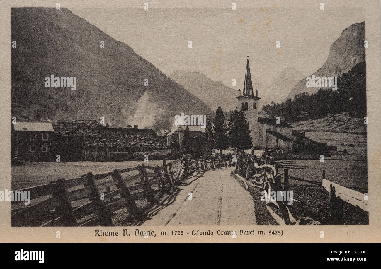 Rhème Notre Dame ville dans une vieille carte postale Banque D'Images