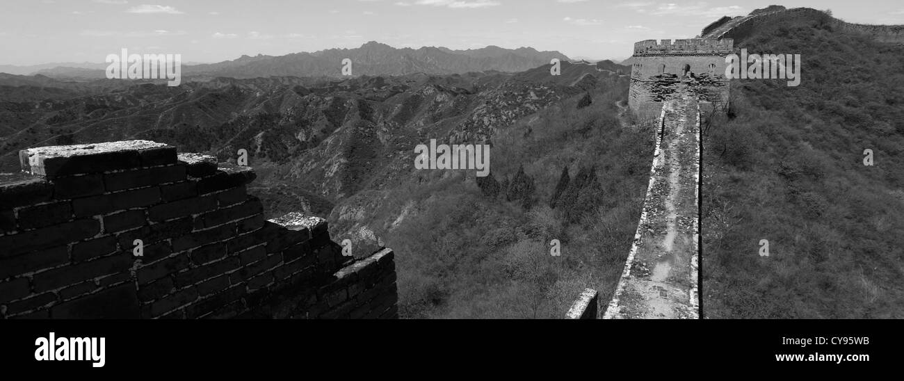 Image en noir et blanc, Grande Muraille de Chine près de Jzhai Taiping village, Tianjian Provence, Chine, Asie. Banque D'Images
