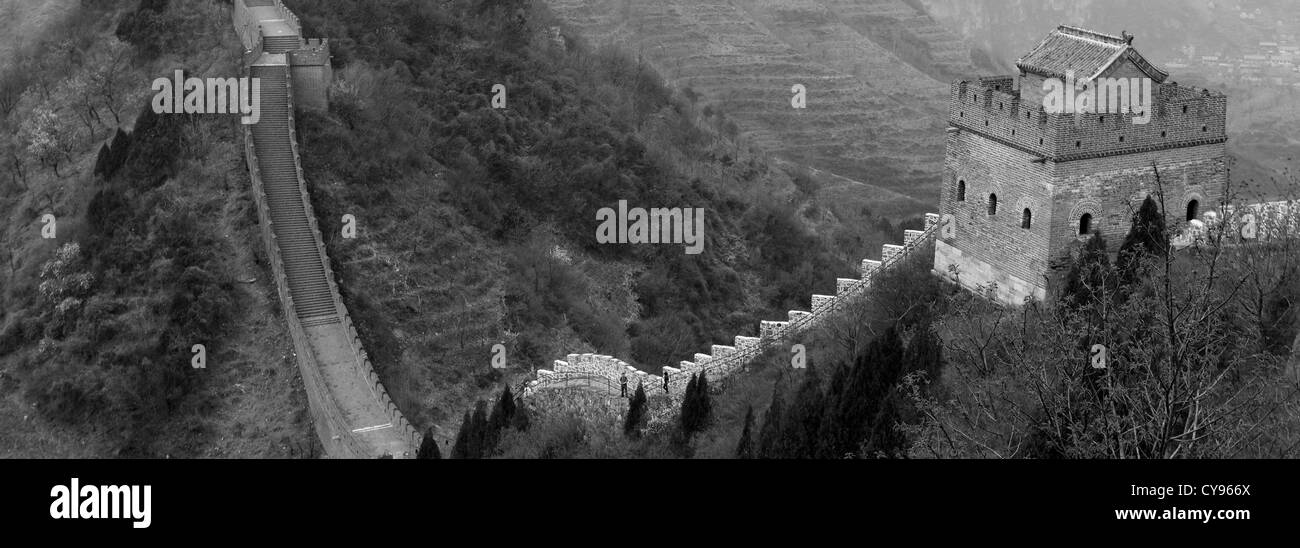 Image en noir et blanc, Grande Muraille de Chine près de Jzhai Taiping village, Tianjian Provence, Chine, Asie. Banque D'Images