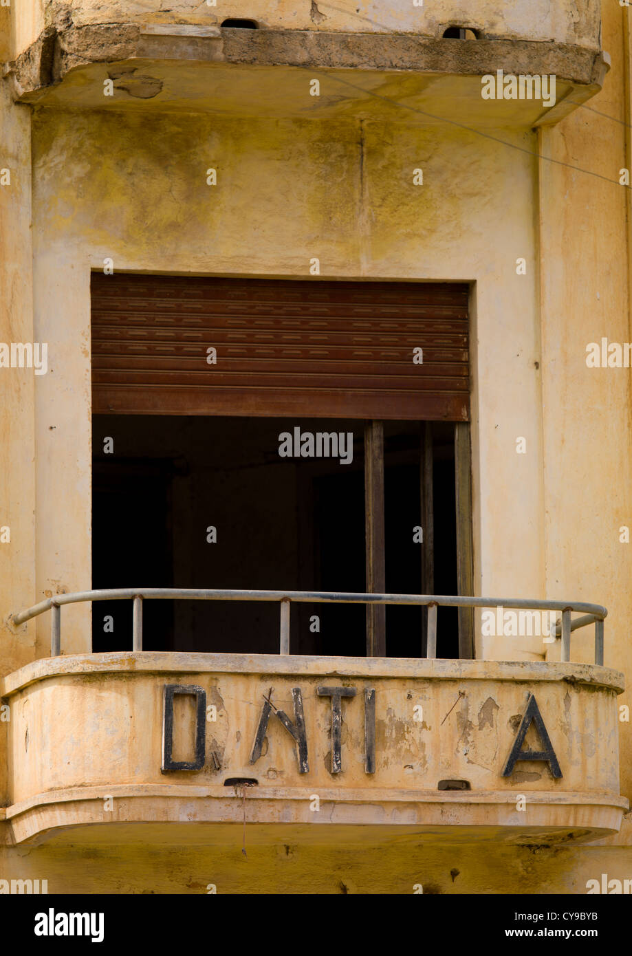 Italien ancien bureau de dentiste à Dekemhare, Erythrée Banque D'Images