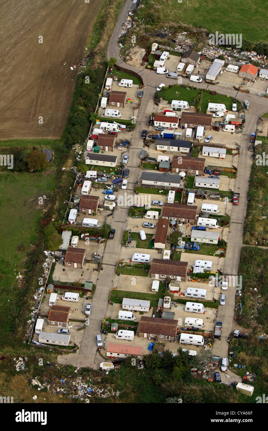 Vue aérienne d'une gypsy traveller camping site près de Peterborough Banque D'Images