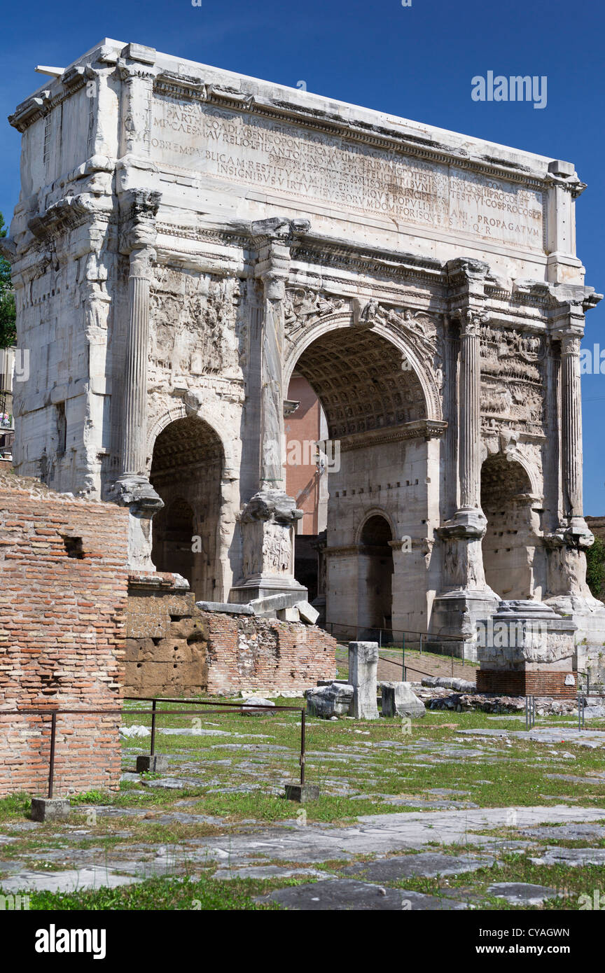 ARCH VIEUX FORUM ROME ITALIE Banque D'Images