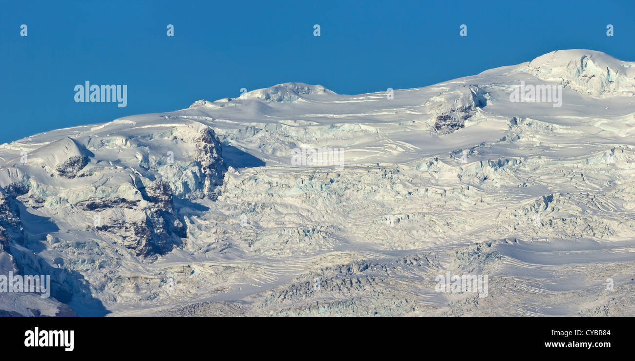 Photo panoramique des glaciers et de la neige sur l'énorme calotte glaciaire du Vatnajokull Islande Jokulsarlon, près de Banque D'Images