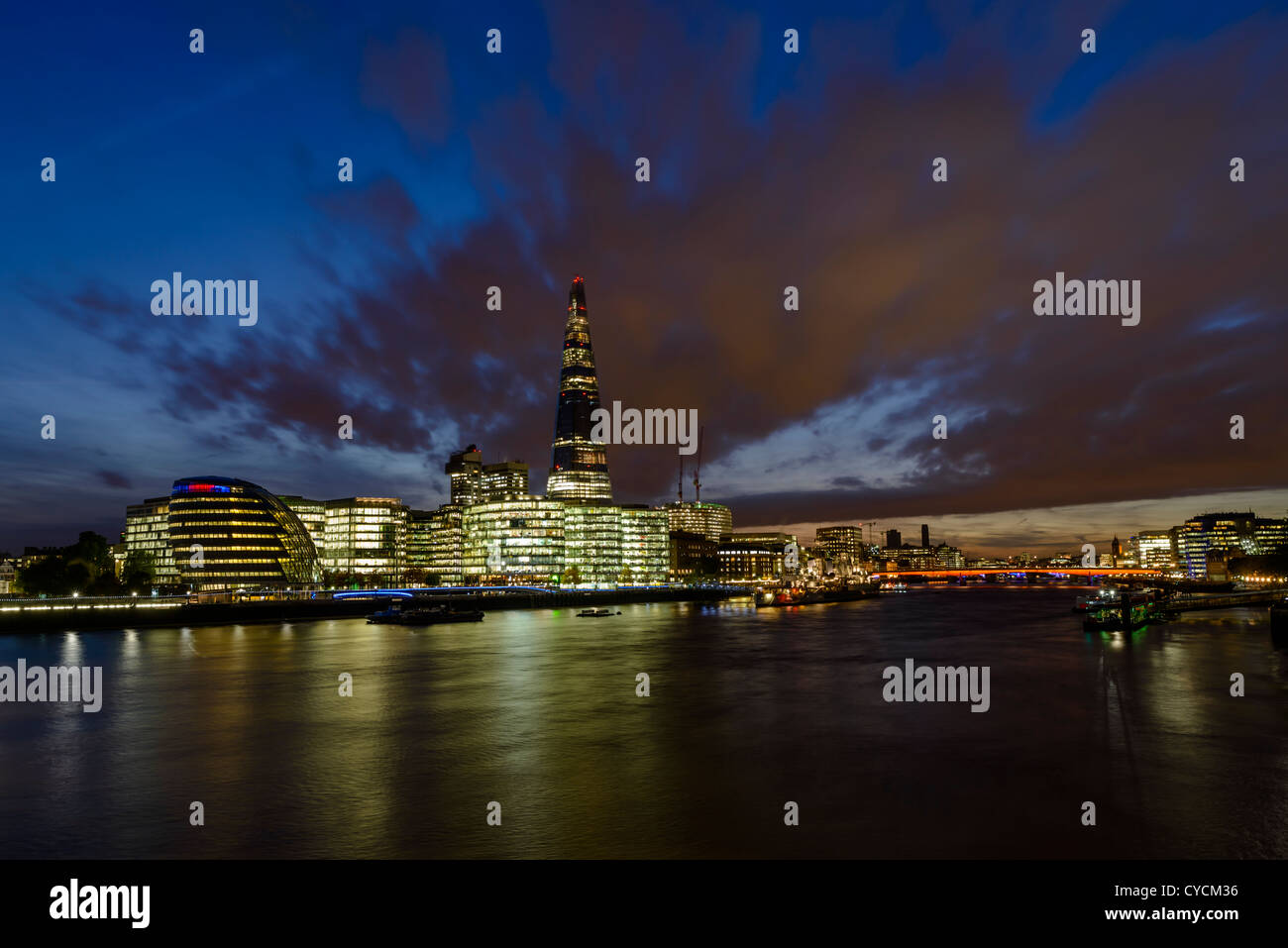 Southwark Skyline avec London Bridge et le Shard, London, England, UK Banque D'Images