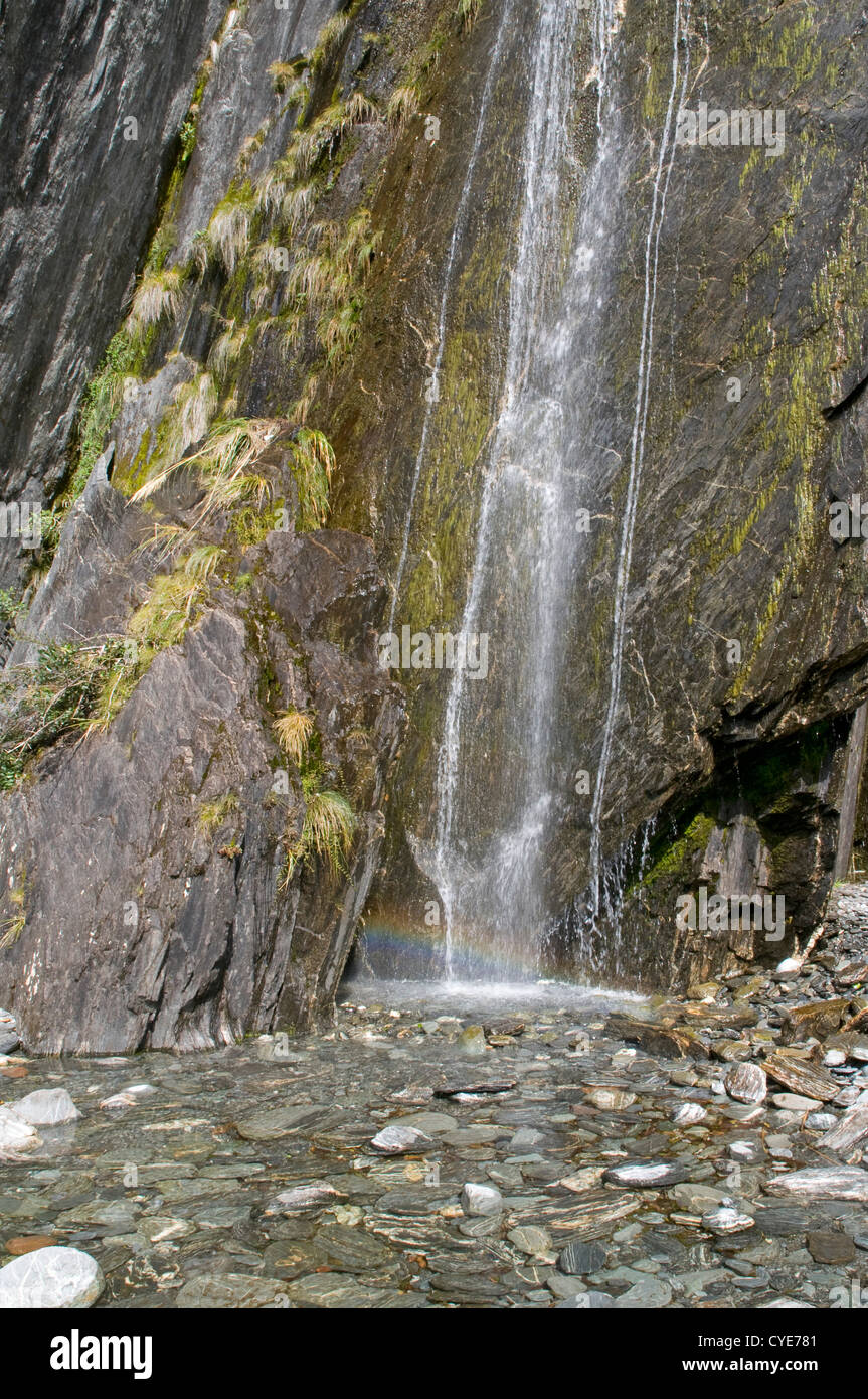 Cascade de la vallée en forme de U classique du glacier Franz Josef, Nouvelle-Zélande Banque D'Images