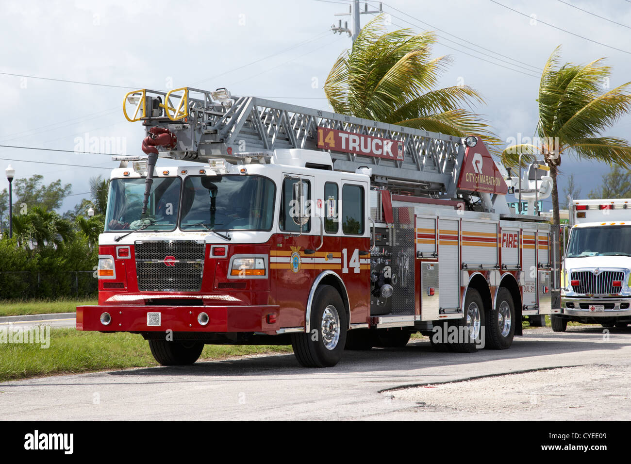 Ville de Marathon pompiers camion échelle les services d'urgence Keys de Floride usa Banque D'Images