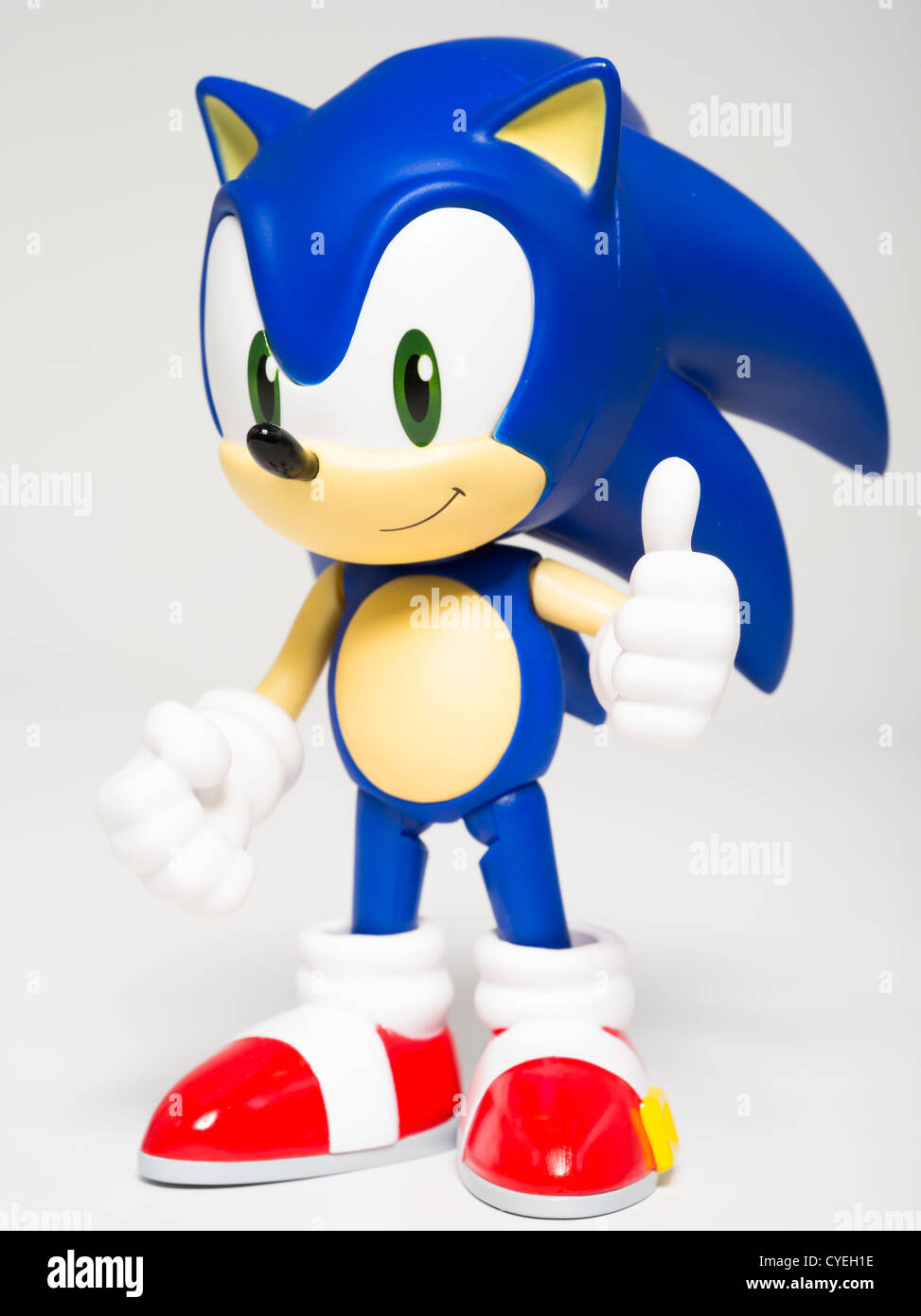 Sonic le jouet hérisson Banque de photographies et d'images à haute  résolution - Alamy