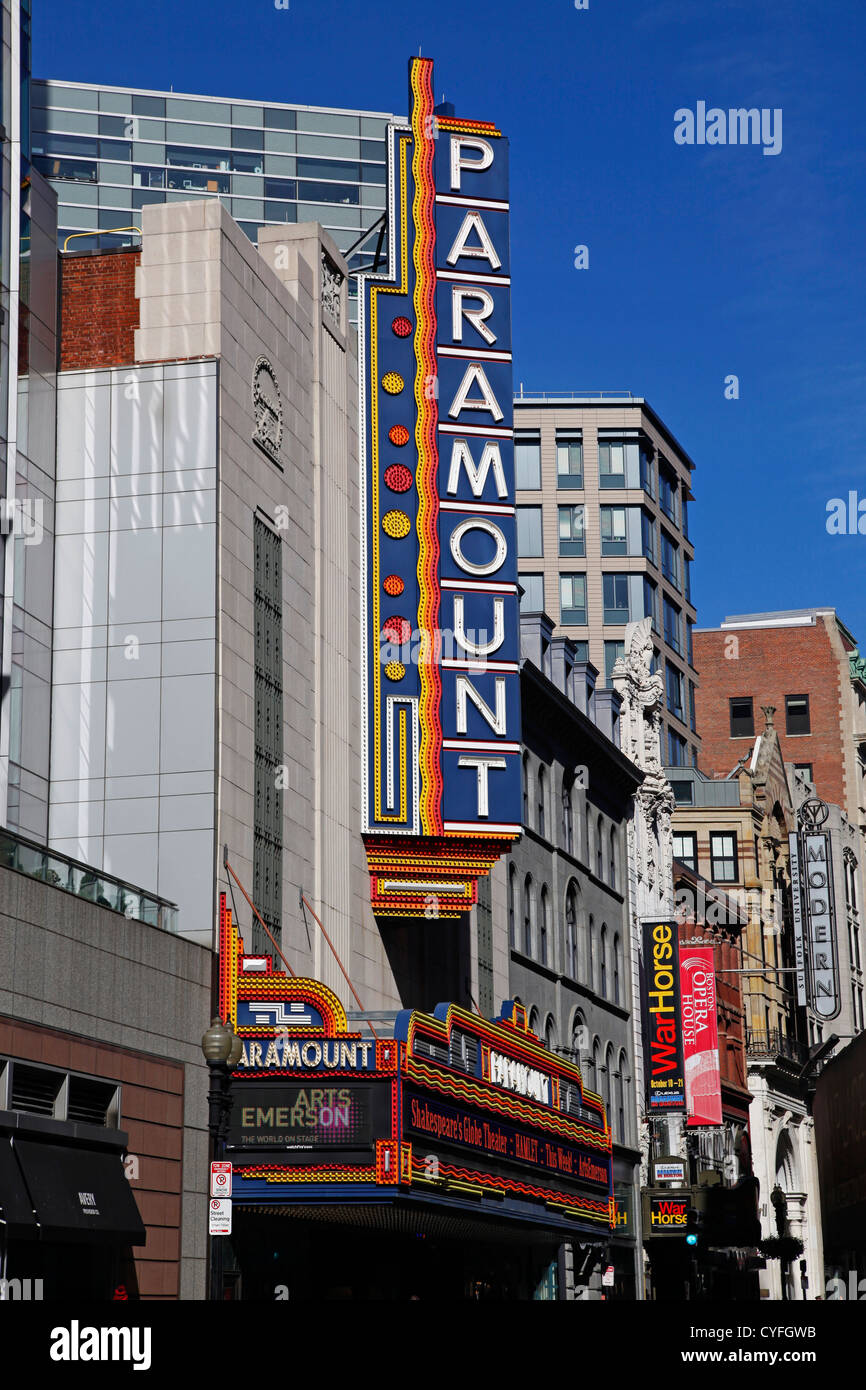 Théâtre Paramount dans le quartier des théâtres, à Boston (Massachusetts), l'Amérique Banque D'Images
