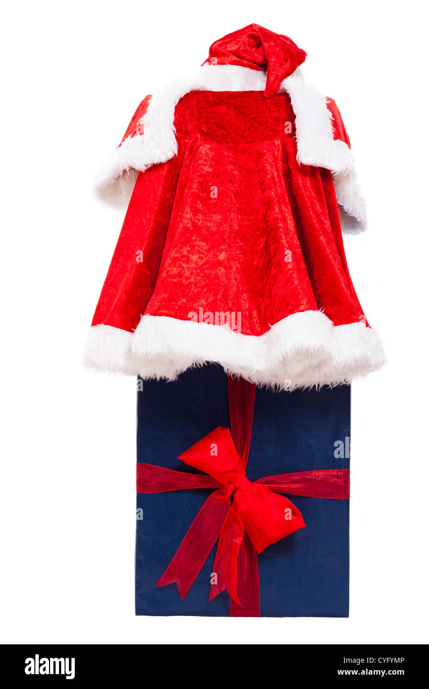 Rouge noël santa costume et big blue gift box, isolé sur fond blanc. Banque D'Images