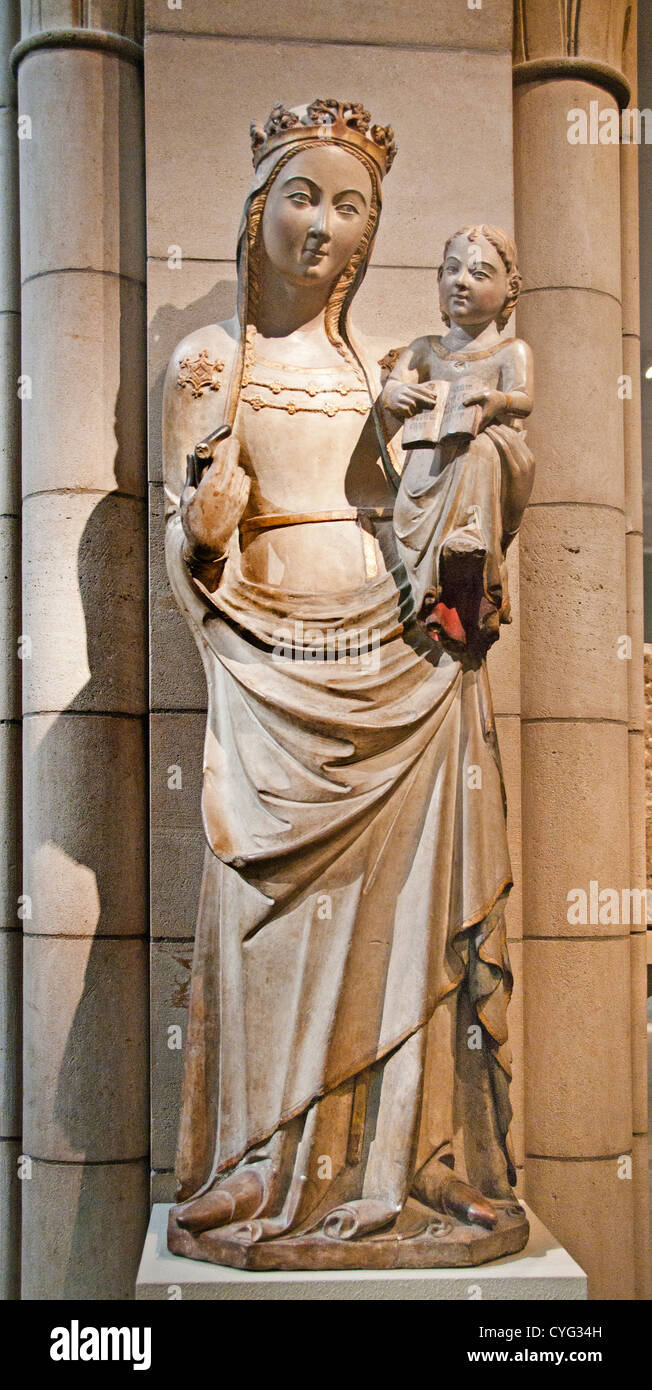 Vierge à l'enfant Guillem Segeur Catalogne Espagne 14e133 cm calcaire Catalan Espagnol Banque D'Images