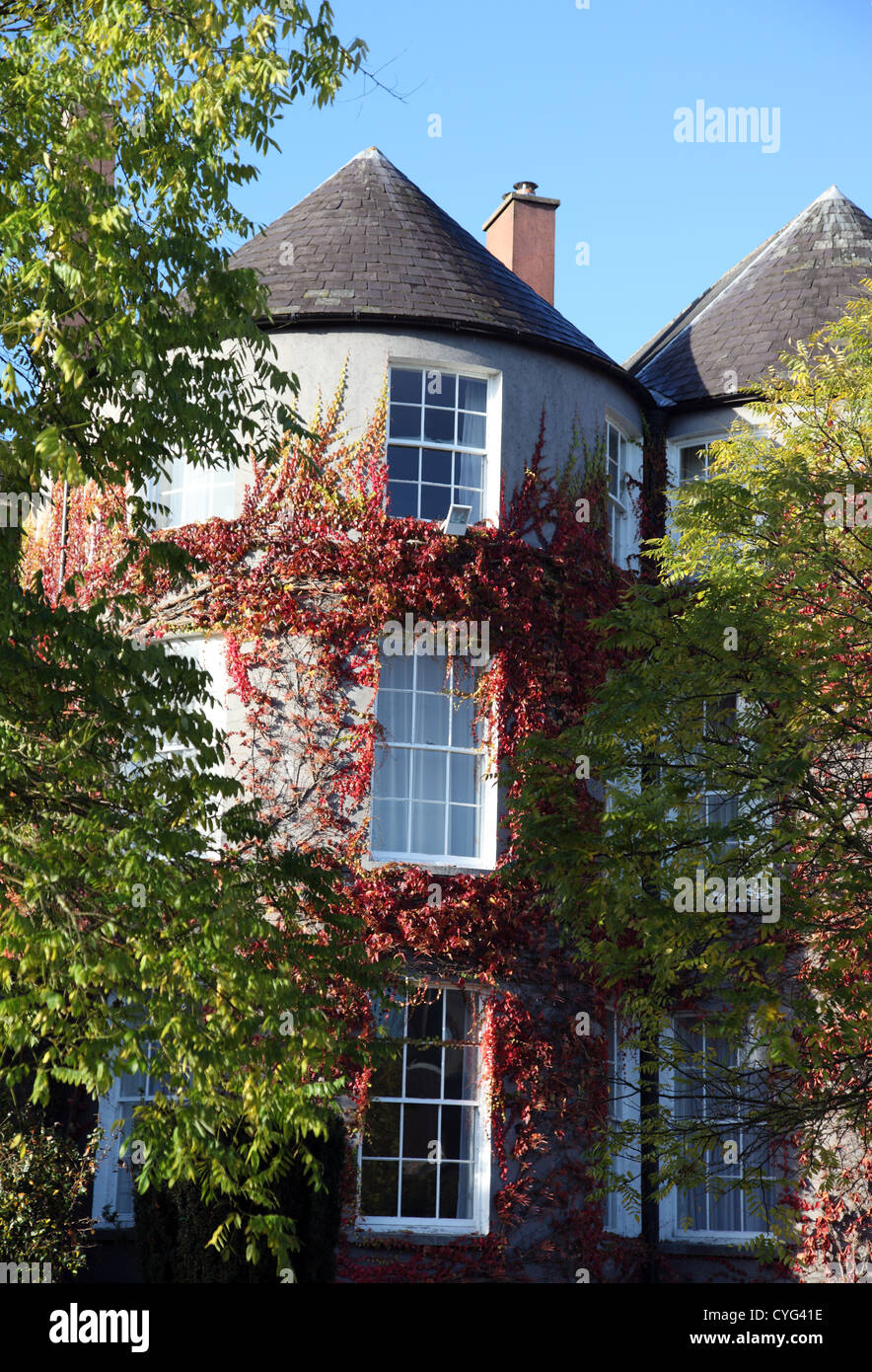 Butler House exterior, matin de novembre, petit manoir du château de Kilkenny, Irlande Banque D'Images