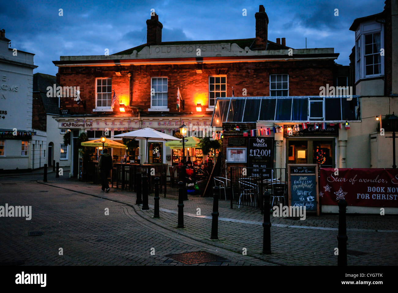 La Vieille Auberge sur le quai à Weymouth la nuit Banque D'Images